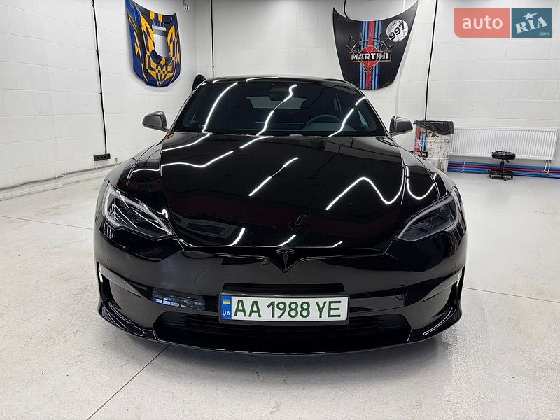 Лифтбек Tesla Model S 2021 в Киеве