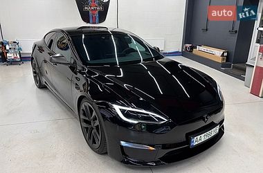 Лифтбек Tesla Model S 2021 в Киеве