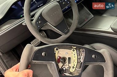 Лифтбек Tesla Model S 2021 в Киеве