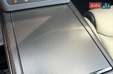 Лифтбек Tesla Model S 2021 в Киеве