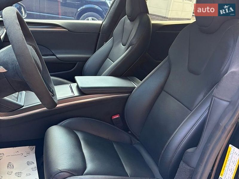 Лифтбек Tesla Model S 2021 в Киеве фото 49 Лифтбек Tesla Model S 2021 в Киеве