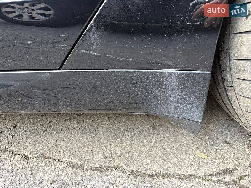 Лифтбек Tesla Model S 2021 в Киеве