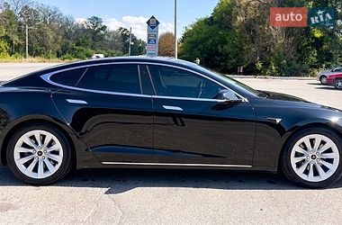 Лифтбек Tesla Model S 2016 в Харькове