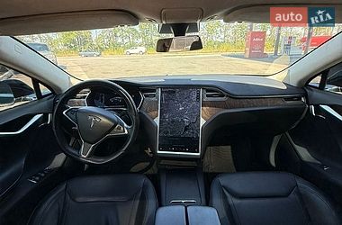 Лифтбек Tesla Model S 2016 в Харькове