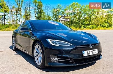 Лифтбек Tesla Model S 2016 в Харькове