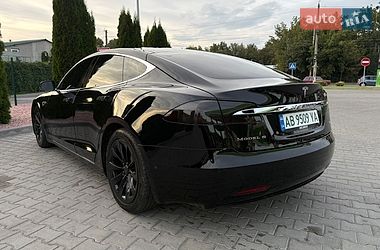 Ліфтбек Tesla Model S 2016 в Вінниці фото 11 Ліфтбек Tesla Model S 2016 в Вінниці