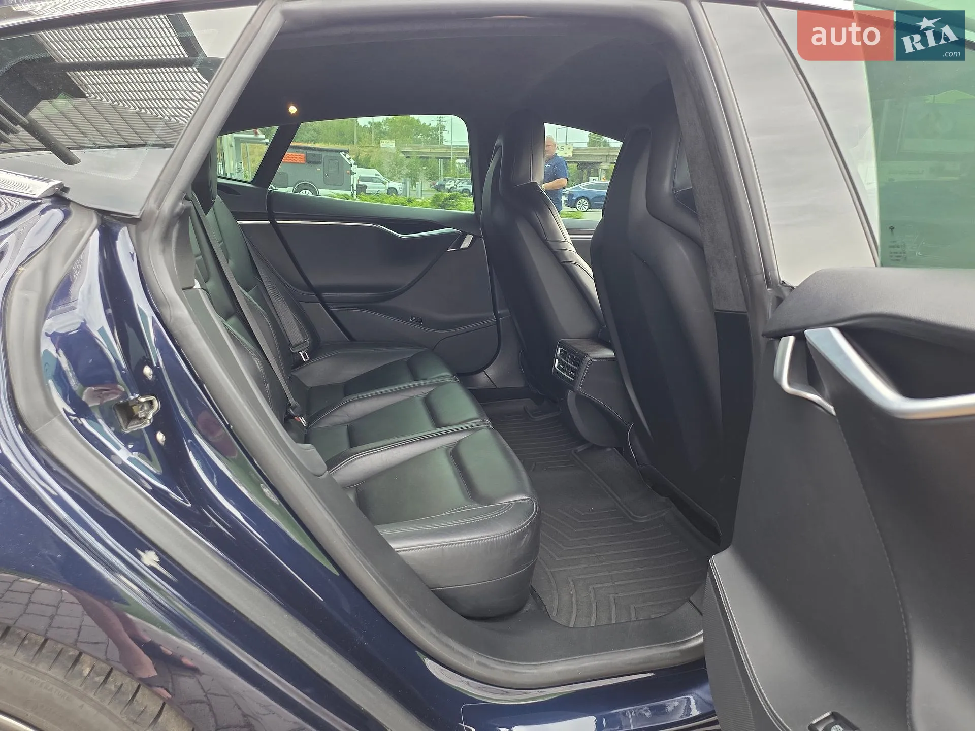 2015 Tesla Model S - мініатюра 28