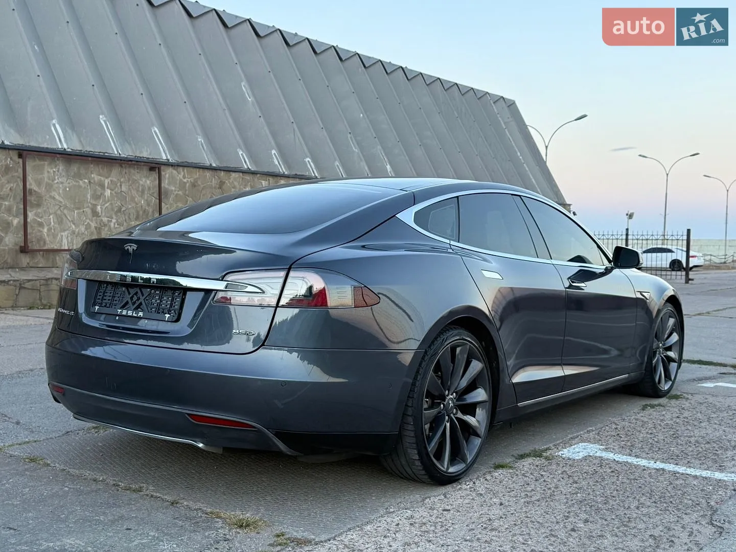 2015 Tesla Model S - мініатюра 6