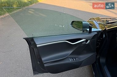 Ліфтбек Tesla Model S 2015 в Кривому Розі фото 24 Ліфтбек Tesla Model S 2015 в Кривому Розі