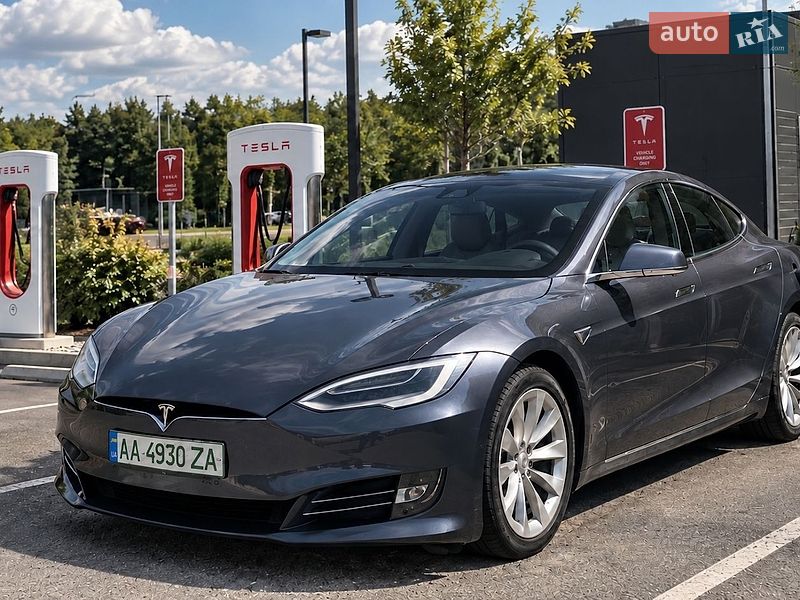 Tesla Model S 2019 Tesla Model S 2019