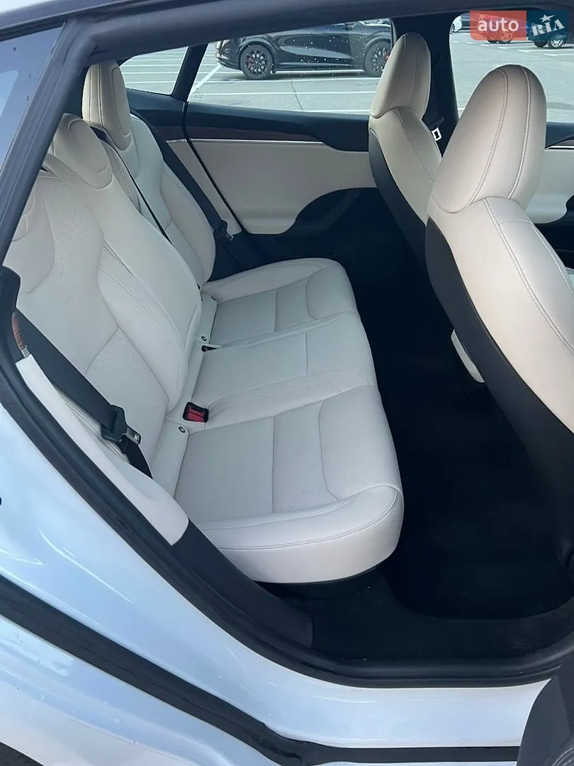 2022 Tesla Model S - мініатюра 12