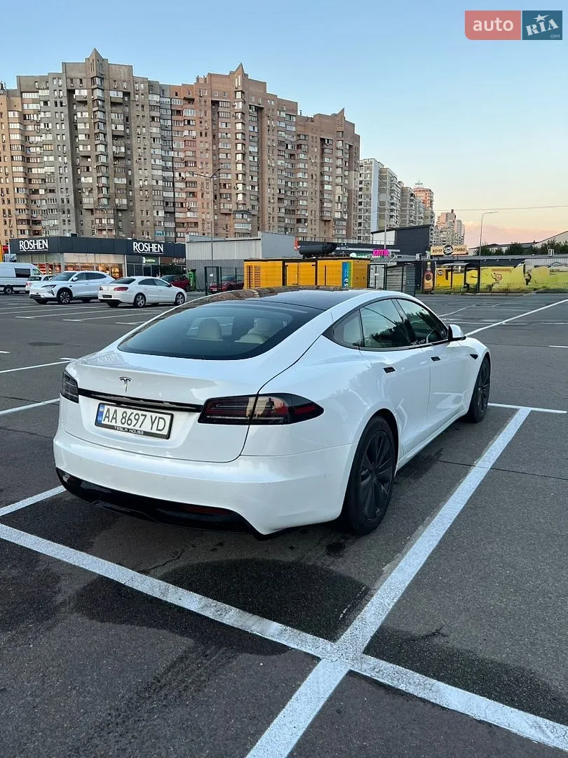 2022 Tesla Model S - мініатюра 4