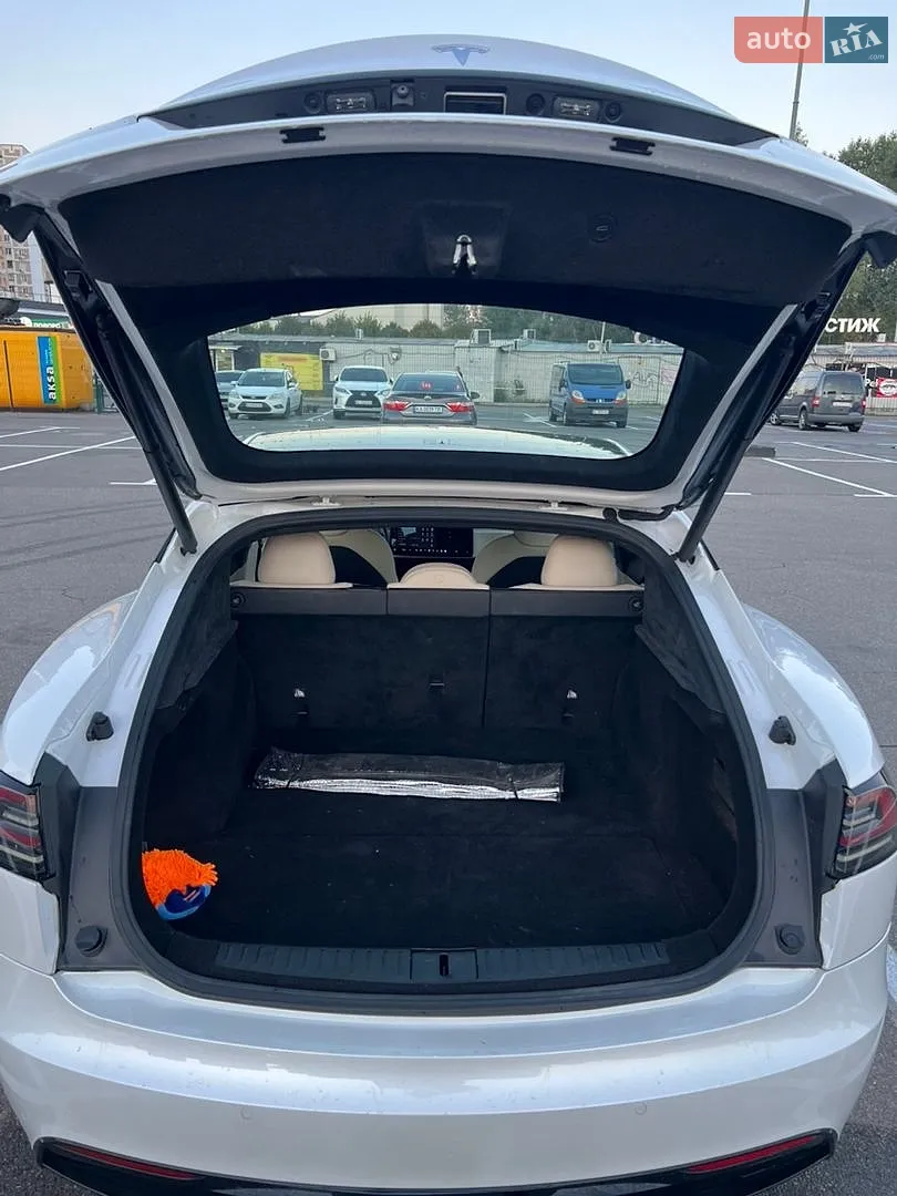 2022 Tesla Model S - мініатюра 19