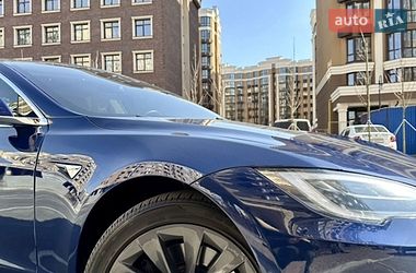 Лифтбек Tesla Model S 2018 в Киеве фото 3 Лифтбек Tesla Model S 2018 в Киеве