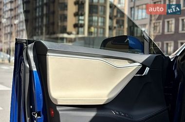 Лифтбек Tesla Model S 2018 в Киеве фото 9 Лифтбек Tesla Model S 2018 в Киеве