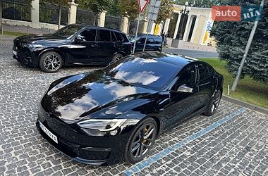 Лифтбек Tesla Model S 2022 в Днепре