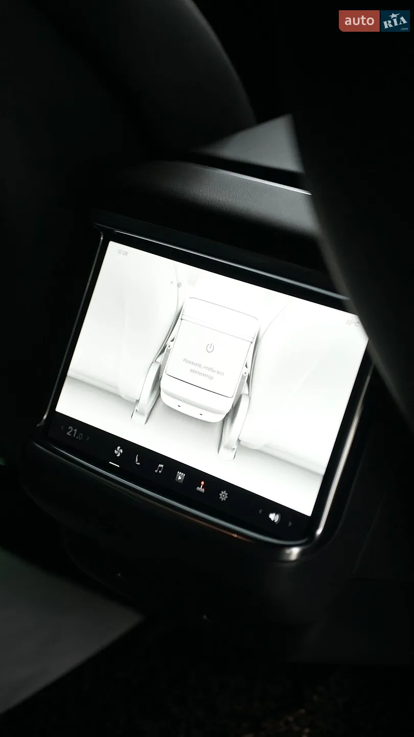 2023 Tesla Model S - мініатюра 23