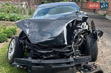 Ліфтбек Tesla Model S 2017 в Луцьку