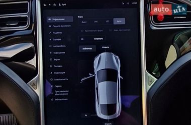 Ліфтбек Tesla Model S 2014 в Кременчуці