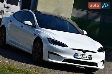 Лифтбек Tesla Model S 2023 в Дрогобыче
