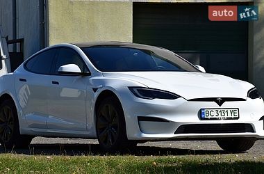 Лифтбек Tesla Model S 2023 в Дрогобыче