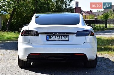 Лифтбек Tesla Model S 2023 в Дрогобыче