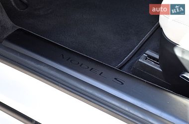 Лифтбек Tesla Model S 2023 в Дрогобыче