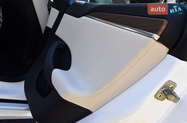 Лифтбек Tesla Model S 2023 в Дрогобыче
