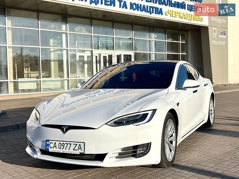 Tesla Model S 2016 Tesla Model S 2016