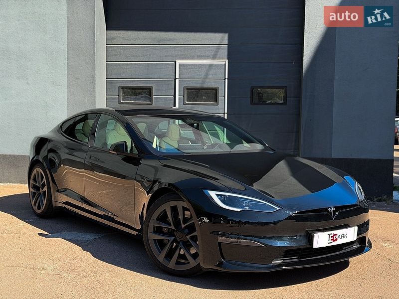 Ліфтбек Tesla Model S 2024 в Києві фото Ліфтбек Tesla Model S 2024 в Києві