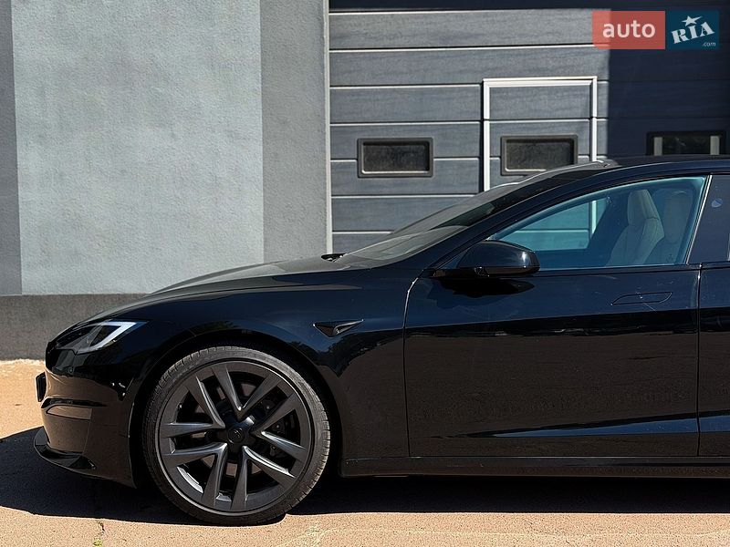 Ліфтбек Tesla Model S 2024 в Києві фото 3 Ліфтбек Tesla Model S 2024 в Києві