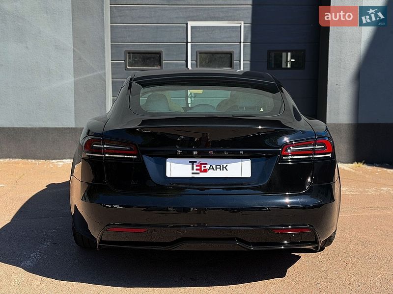 Ліфтбек Tesla Model S 2024 в Києві фото 7 Ліфтбек Tesla Model S 2024 в Києві