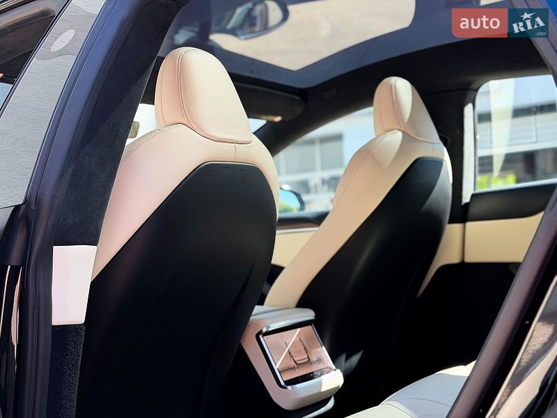 Ліфтбек Tesla Model S 2024 в Києві фото 15 Ліфтбек Tesla Model S 2024 в Києві
