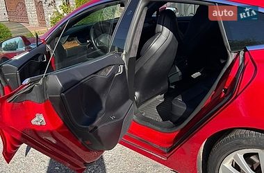 Лифтбек Tesla Model S 2018 в Житомире