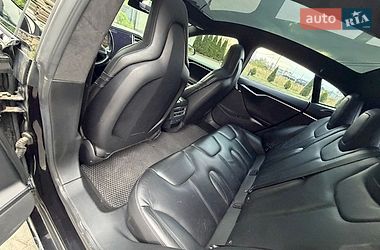 Лифтбек Tesla Model S 2017 в Стрые