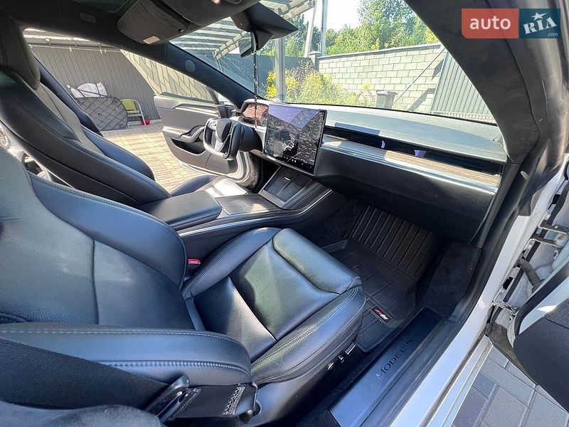 Ліфтбек Tesla Model S 2021 в Києві