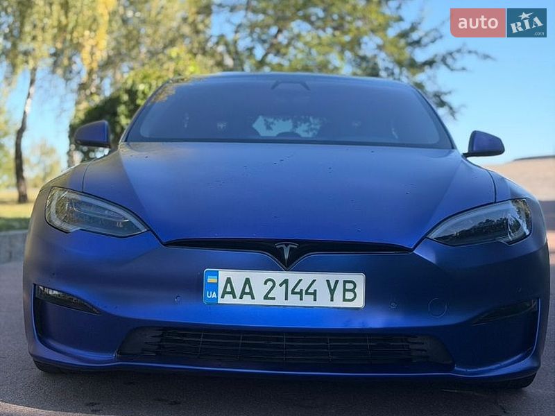 Лифтбек Tesla Model S 2021 в Житомире