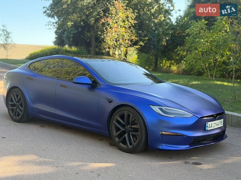 Лифтбек Tesla Model S 2021 в Житомире