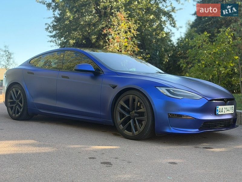 Лифтбек Tesla Model S 2021 в Житомире