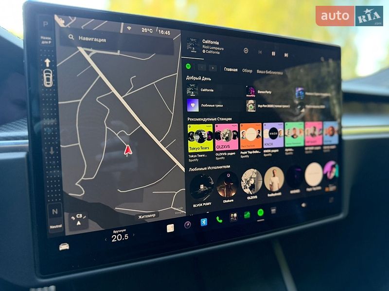 Лифтбек Tesla Model S 2021 в Житомире