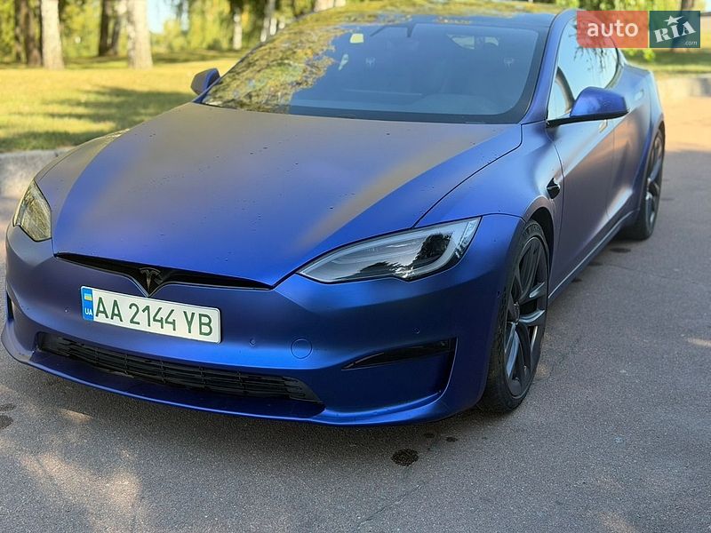 Лифтбек Tesla Model S 2021 в Житомире