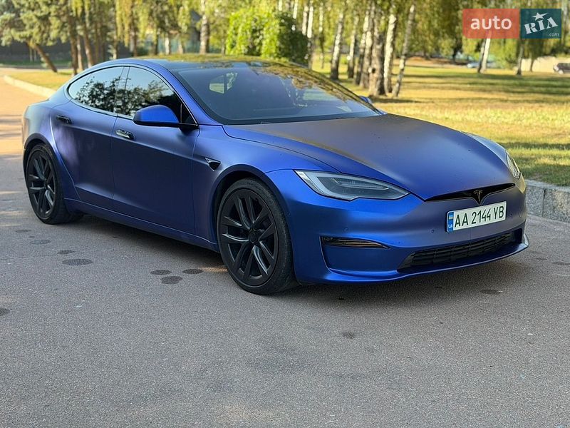 Лифтбек Tesla Model S 2021 в Житомире