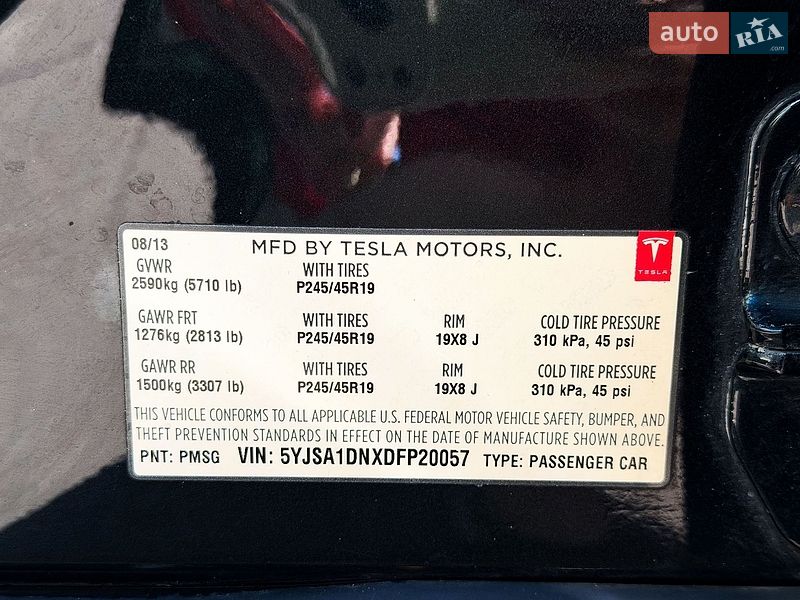 Лифтбек Tesla Model S 2013 в Киеве