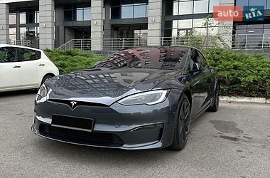 Лифтбек Tesla Model S 2022 в Киеве