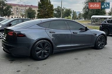 Лифтбек Tesla Model S 2022 в Киеве