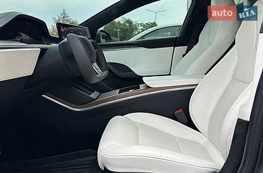 Лифтбек Tesla Model S 2022 в Киеве