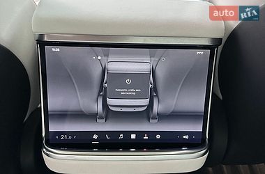 Лифтбек Tesla Model S 2022 в Киеве