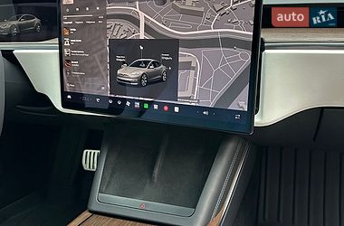 Лифтбек Tesla Model S 2022 в Киеве