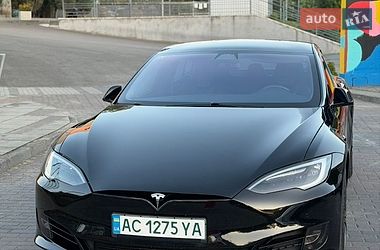 Ліфтбек Tesla Model S 2017 в Луцьку