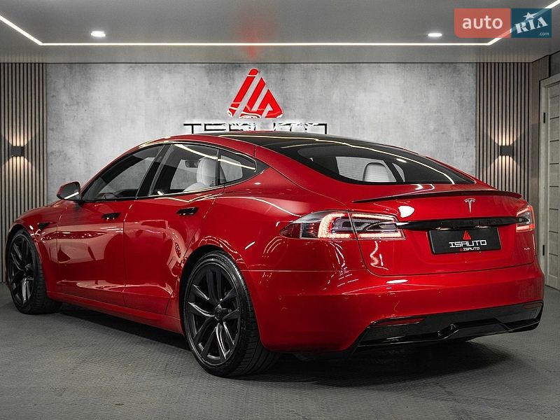 Ліфтбек Tesla Model S 2021 в Одесі